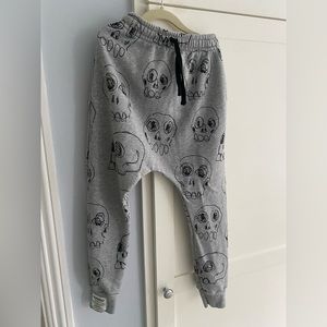 Nununu barely worn pants